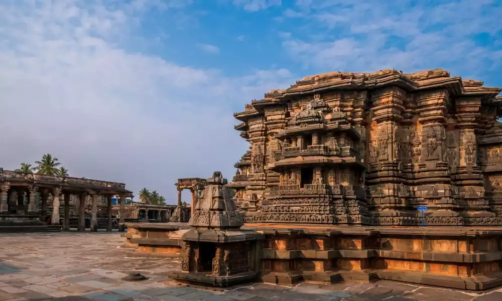 belur hallebidu