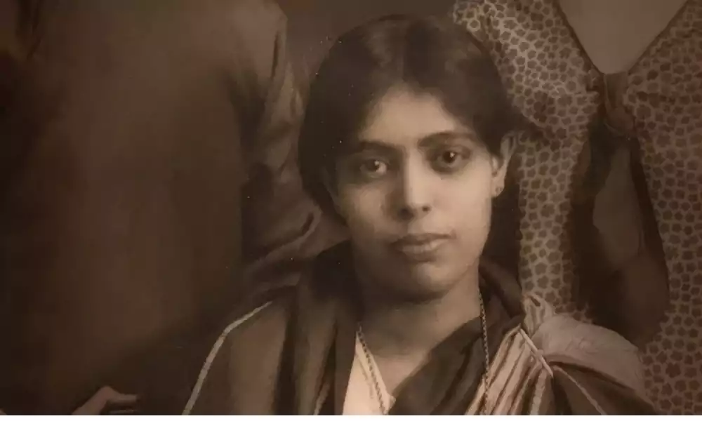 Janak Ammal EK